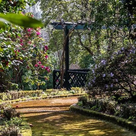 Εξοχικό σπίτι Quinta De Mouraes Casa Dos Rododendros