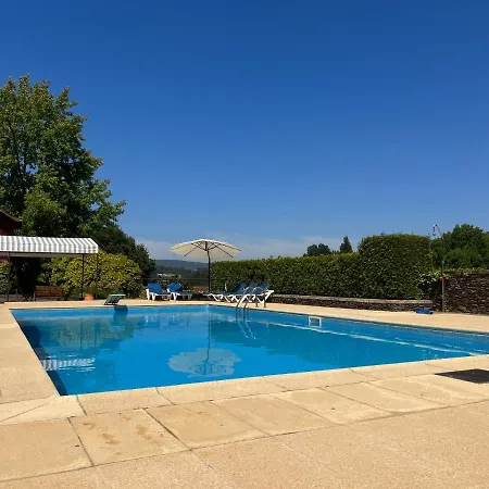 Εξοχικό σπίτι Quinta De Mouraes Casa Dos Rododendros *