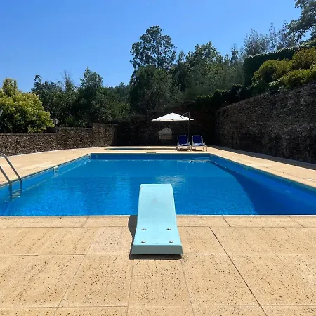 Quinta De Mouraes Casa Dos Rododendros Εξοχικό σπίτι *