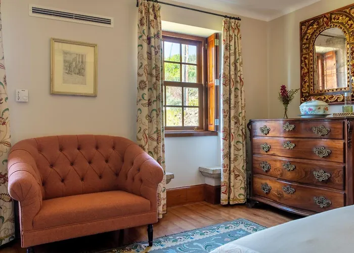 Séjour à la campagne Quinta De Mouraes Casa Dos Rododendros